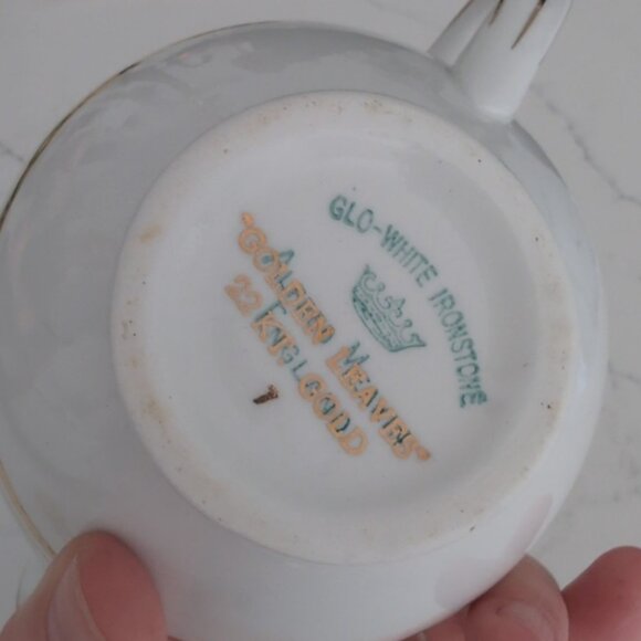 Vintage 22 KT. Gold Glo White Ironstone England Regency Porcelain Gravey Bowl - Picture 6 of 8